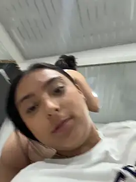 nicolexxaleja online show from February 2026 03:00:02 AM