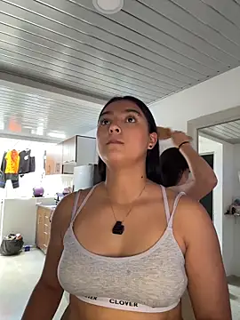 nicolexxaleja online show from February 2026 09:23:01 PM