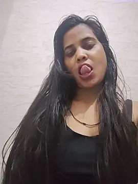 Snapshot of cute_radhikaa chatting on June 2026 05:04:02 PM cute radhikaa online show from June 2026 05:04:02 PM