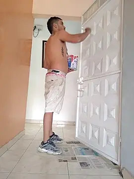 Snapshot of DOEBUY66 chatting on November 2025 08:32:01 PM DOEBUY66 online show from November 2025 08:32:01 PM