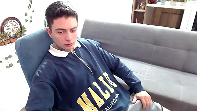 santii ss online show from April 2026 02:36:01 PM