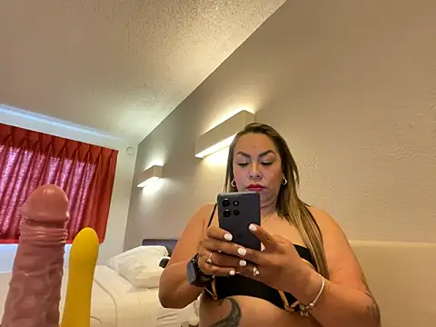 SamyHot2025 online show from March 2026 08:15:02 PM