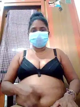 Snapshot of boosypussy chatting on April 2026 07:28:02 AM boosypussy online show from April 2026 07:28:02 AM