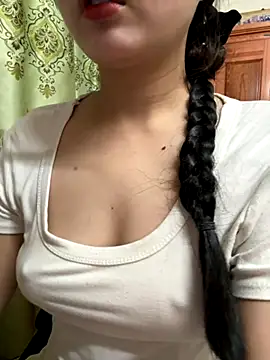 Snapshot of LinYi_Office chatting on November 2025 01:47:01 AM LinYi Office online show from November 2025 01:47:01 AM