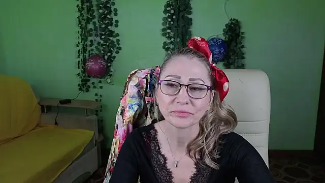 Habibi Honeyy online show from September 2025 11:04:02 AM