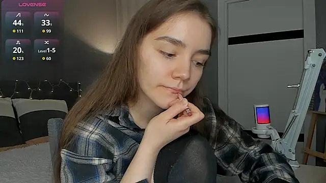 Snapshot of sweete_chantal chatting on April 2026 07:38:02 PM sweete chantal online show from April 2026 07:38:02 PM