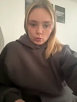 Snapshot of Star-36 chatting on September 2025 11:10:01 AM Star-36 online show from September 2025 11:10:01 AM