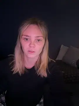 Snapshot of Star-36 chatting on October 2025 11:00:01 AM Star-36 online show from October 2025 11:00:01 AM