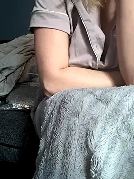 Snapshot of Star-36 chatting on November 2025 09:30:02 AM Star-36 online show from November 2025 09:30:02 AM