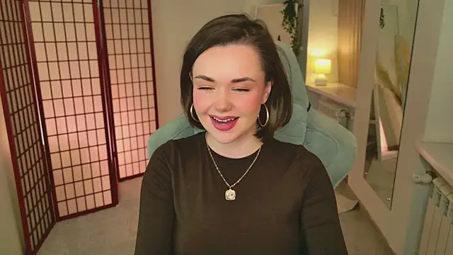 Snapshot of AvaFlower chatting on November 2025 02:20:01 PM AvaFlower online show from November 2025 02:20:01 PM