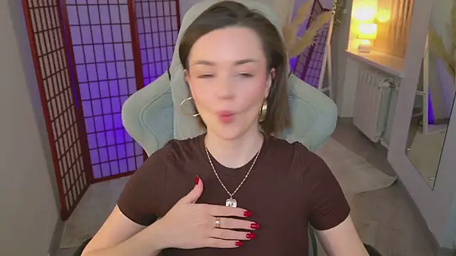 Snapshot of AvaFlower chatting on November 2025 03:16:01 PM AvaFlower online show from November 2025 03:16:01 PM