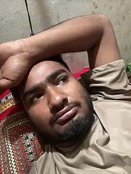 jakaksiaj online show from April 2026 06:41:02 AM