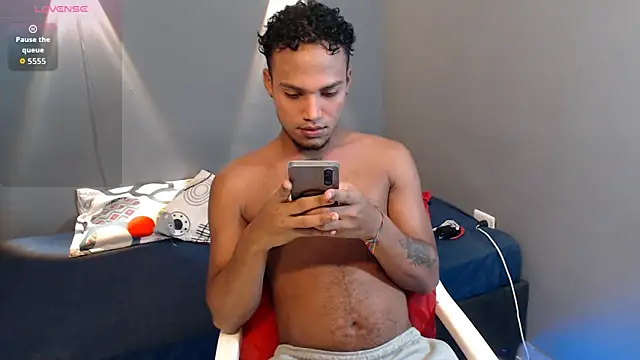 Snapshot of mateonick40 chatting on March 2026 05:29:02 AM mateonick40 online show from March 2026 05:29:02 AM