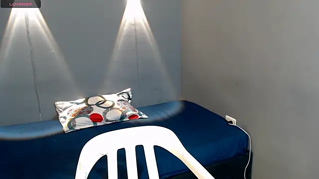 Snapshot of mateonick40 chatting on April 2026 04:30:02 PM mateonick40 online show from April 2026 04:30:02 PM