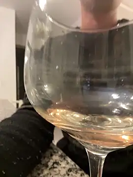 franciscommx online show from November 2025 03:27:01 AM