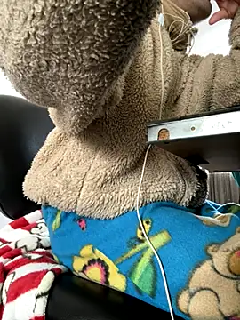 franciscommx online show from November 2025 04:51:01 PM