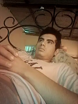 Ortiz3404 online show from November 2025 03:56:01 PM