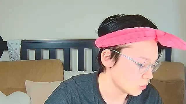 Snapshot of Derek_Carter chatting on October 2025 01:20:01 PM Derek Carter online show from October 2025 01:20:01 PM