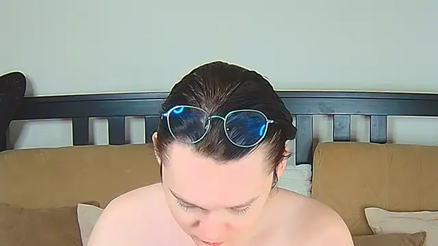 Snapshot of Derek_Carter chatting on October 2025 12:39:02 PM Derek Carter online show from October 2025 12:39:02 PM