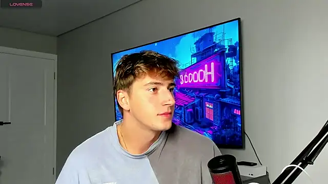 DaniHort online show from September 2025 08:28:01 AM