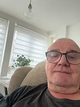 mke1874 online show from April 2026 09:51:02 AM