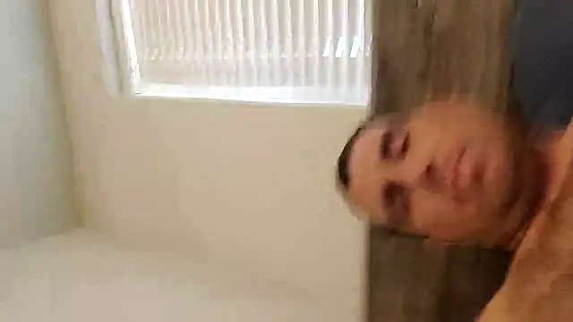 jonnyBgood2451 online show from October 2025 09:25:02 PM