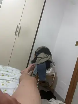 Snapshot of PermutedAquila chatting on September 2025 02:54:02 AM PermutedAquila online show from September 2025 02:54:02 AM