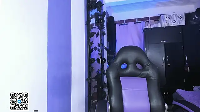 Snapshot of Katyuska_Sg1 chatting on April 2026 06:57:02 PM Katyuska Sg1 online show from April 2026 06:57:02 PM