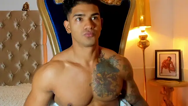 antonio  444 online show from October 2025 10:27:01 AM