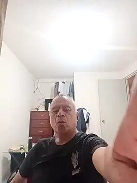 Snapshot of cuntico chatting on October 2025 04:38:01 AM cuntico online show from October 2025 04:38:01 AM