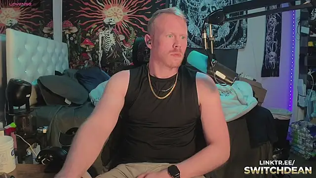 Snapshot of twunkdean chatting on November 2025 05:06:01 AM twunkdean online show from November 2025 05:06:01 AM