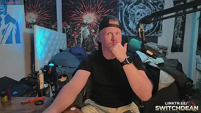 Snapshot of twunkdean chatting on November 2025 07:18:02 PM twunkdean online show from November 2025 07:18:02 PM