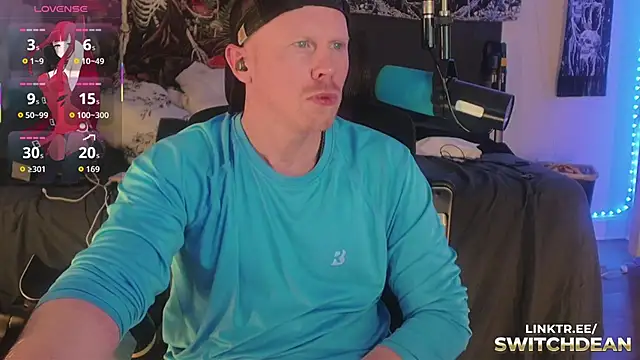 Snapshot of twunkdean chatting on November 2025 12:43:01 AM twunkdean online show from November 2025 12:43:01 AM