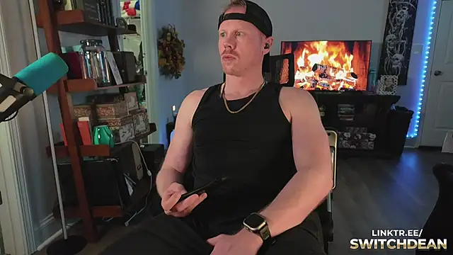 Snapshot of twunkdean chatting on November 2025 09:36:02 PM twunkdean online show from November 2025 09:36:02 PM