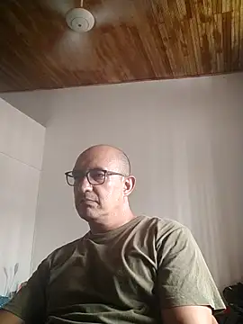 Snapshot of jorge406 chatting on March 2026 05:28:01 PM jorge406 online show from March 2026 05:28:01 PM