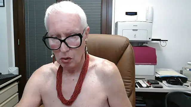 ROBY SWEETHOT online show from September 2025 10:09:02 PM