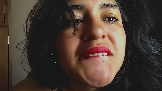 EmilyNoir1 online show from September 2025 03:50:02 PM