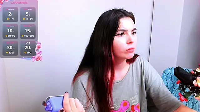 peachyness online show from November 2025 03:45:01 PM