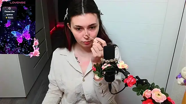 Snapshot of peachyness chatting on April 2026 04:38:01 PM peachyness online show from April 2026 04:38:01 PM