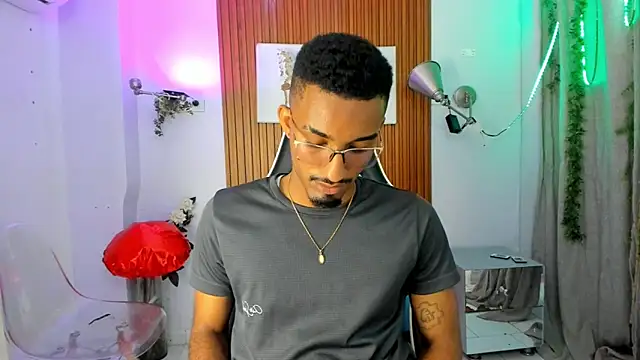 Darwin mayo online show from September 2025 05:40:02 PM