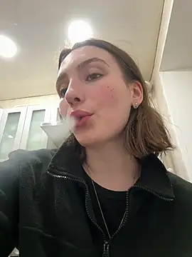 Snapshot of ZariaFlame chatting on April 2026 11:46:02 PM ZariaFlame online show from April 2026 11:46:02 PM