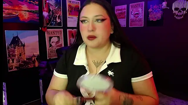 Ravendark  online show from February 2026 07:18:01 PM