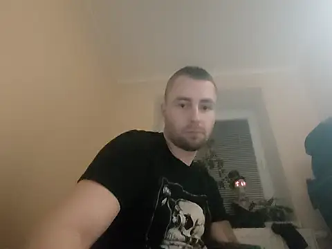 Vladyslav30 online show from November 2025 01:28:02 AM