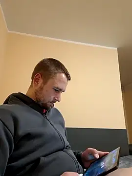 Snapshot of Vladyslav30 chatting on March 2026 03:12:02 AM Vladyslav30 online show from March 2026 03:12:02 AM