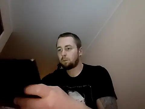 Snapshot of Vladyslav30 chatting on March 2026 01:43:02 AM Vladyslav30 online show from March 2026 01:43:02 AM