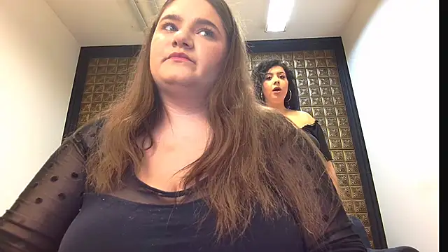 LissaBigTitts online show from October 2025 03:07:01 PM