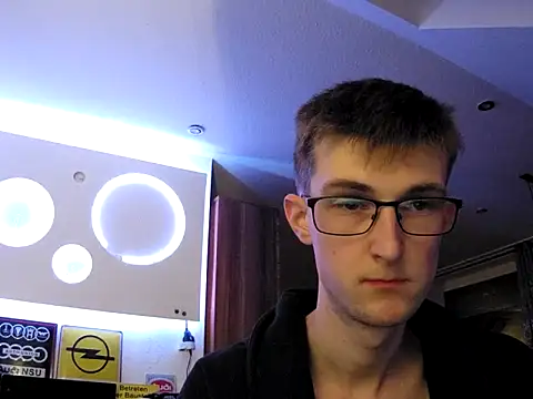 Snapshot of yourhengst chatting on October 2025 06:19:02 PM yourhengst online show from October 2025 06:19:02 PM