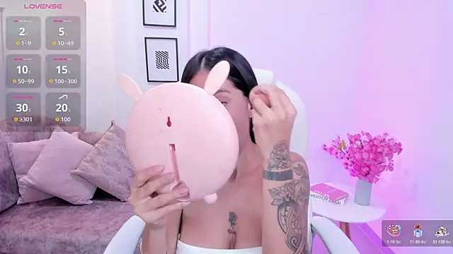 miranda crawfor online show from November 2025 12:15:01 PM