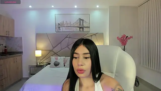 miranda crawfor online show from March 2026 06:52:01 AM