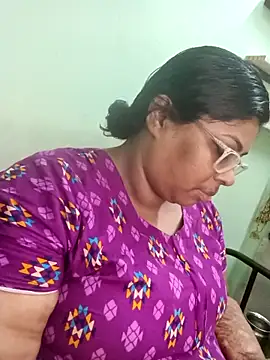 zara-mallus online show from September 2025 07:36:02 PM